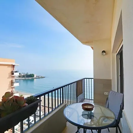 Apartment Property With See View 4